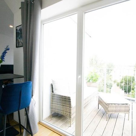 Sunny & Cozy Penthouse With Balcony L Dg4'14 Apartment เวียนนา ภายนอก รูปภาพ